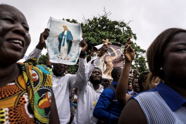 Des fidèles de l'Eglise catholique se joignent à une manifestation le 31 décembre 2017 à Kinshasa pour exiger le départ du président Kabila