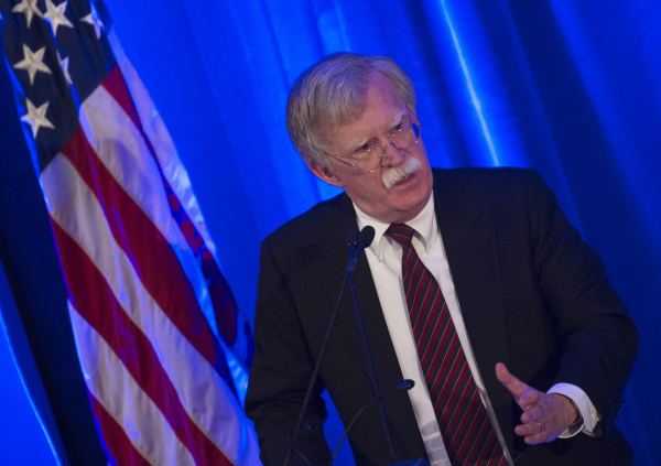 John Bolton à Washington le 10 septembre 1018: "Si la CPI s'en prend à nous, à Israël ou à d'autres alliés des Américains, nous n'allons pas rester silencieux"