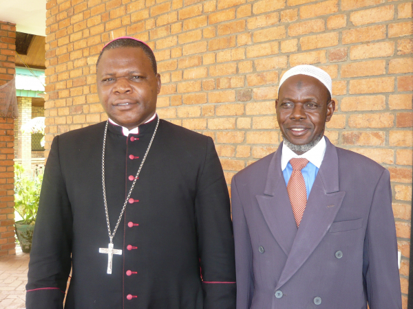 Cardinal Dieudonné Nzapalainga and Grand Imam Oumar Kobine are proponents of peace in the CAR