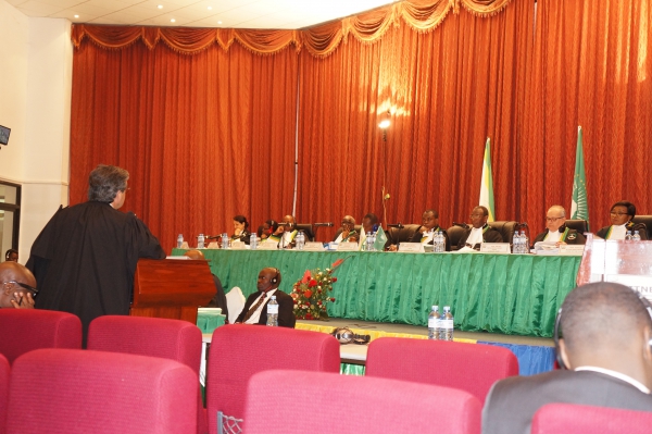 Une vue de l'audience du 9 mai 2018 devant la Cour africaine dans l'affaire Ajavon versus l'Etat béninois