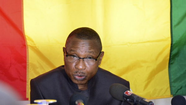 L'ex chef militaire guinéen Moussa Dadis Camara lors d'une conférence en presse à Ouagadougou le 11 mai 2015
