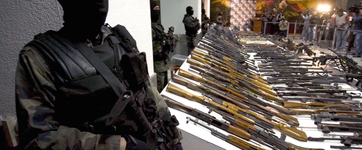 Saisie d'armes appartenant à des gangs mexicains
