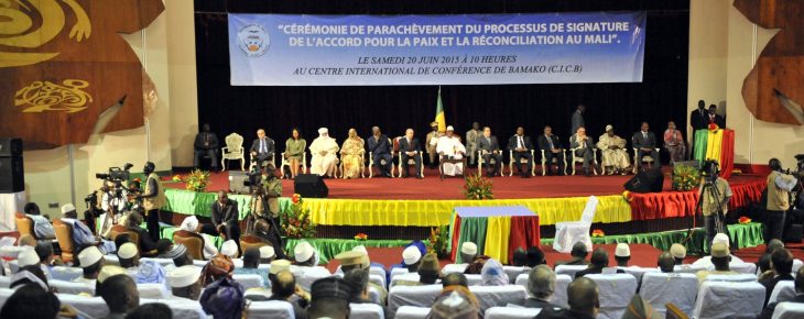Mali : un sommet pour  tenter de sauver un processus de paix en péril