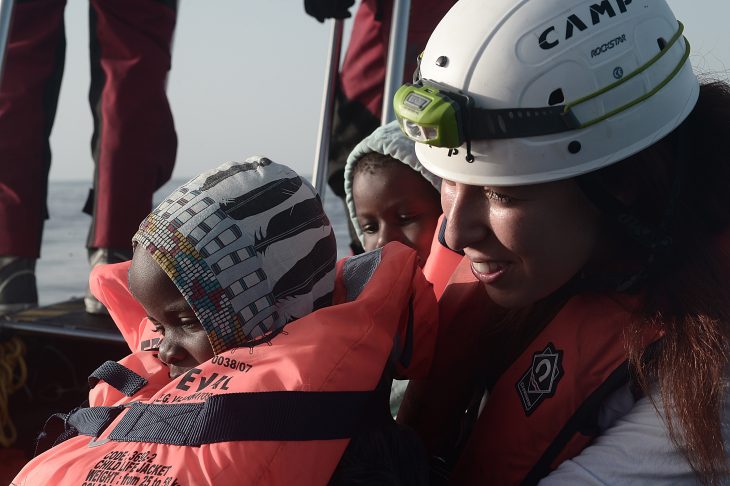 Dr Reem Bouarrouj  première femme arabe au secours des migrants en Méditerranée