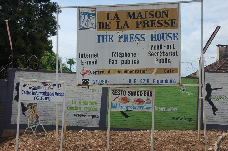 Burundi : un correspondant de la presse étrangère agressé par les forces de sécurité