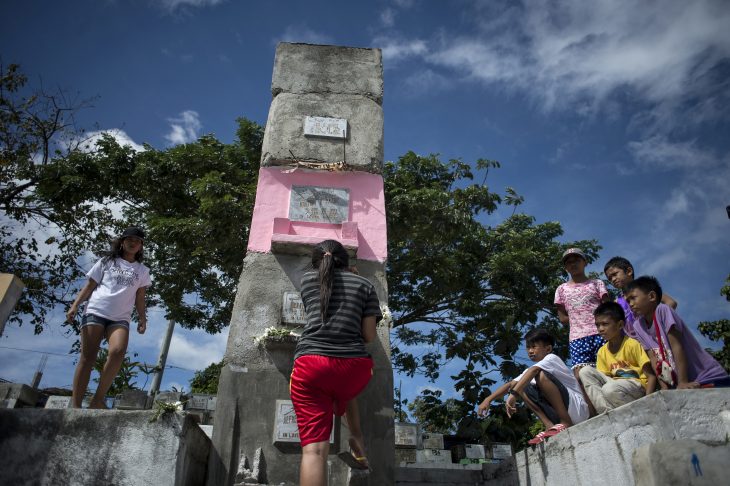 La CPI « examine » les crimes au Venezuela et aux Philippines