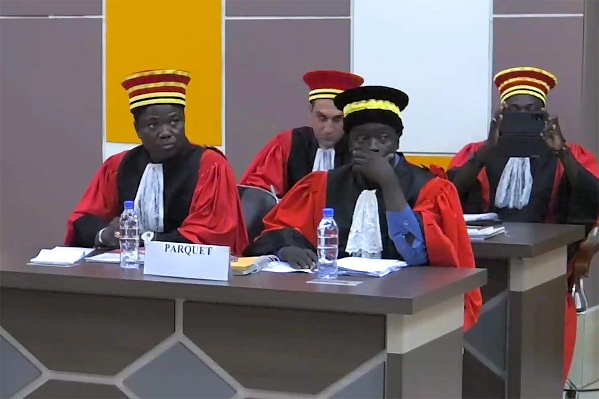 4 membres du bureau du procureur de la Cour pénale spéciale, en République centrafricaine.