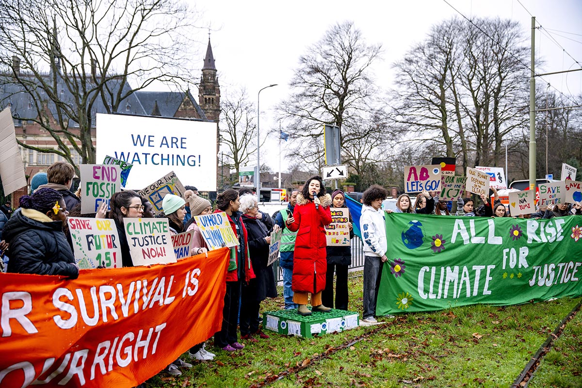 Protest for climate justice in front of the International Court of Justice (ICJ / The Hague, Netherlands)