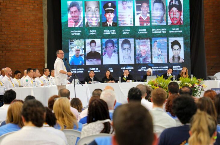 The truth about a disinformation campaign against the transitional justice process in Colombia. Former military officials confess before the Special Jurisdiction for Peace (JEP).