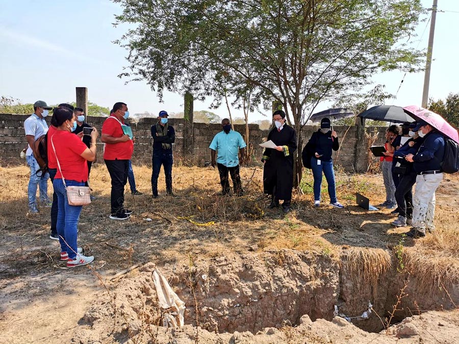 JEP judge Oscar Parra inspects the El Copey cemetery, in Colombia