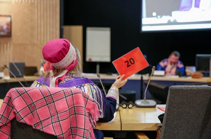 Voting session in the Sami Parliament of Finland