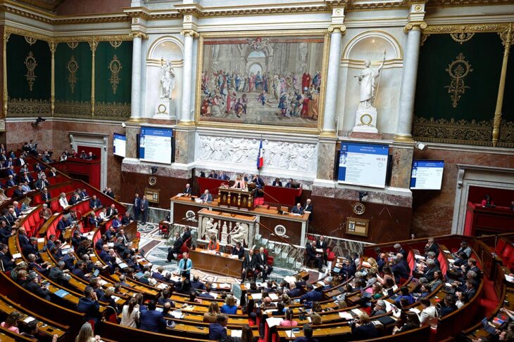Compétence universelle - Vue d'ensemble d'une séance à l'Assemblée nationale, en France