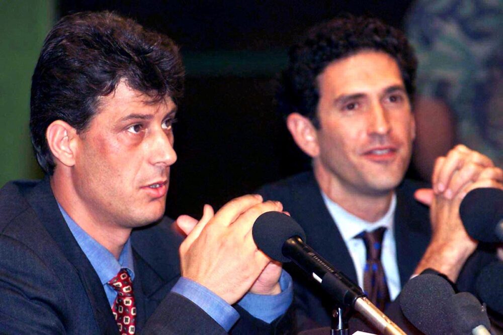 Hashim Thaçi and James Rubin at a press conference in Kosovo.