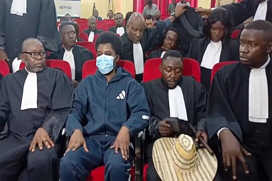 In the Democratic Republic of Congo (DRC), the verdict has been handed down in the trial of Constant Mutamba (former Minister of Justice). The court found him guilty of embezzlement of public funds and sentenced him to three years of hard labour. Photo: Mutamba sits among his lawyers wearing a gym suit and a face mask.