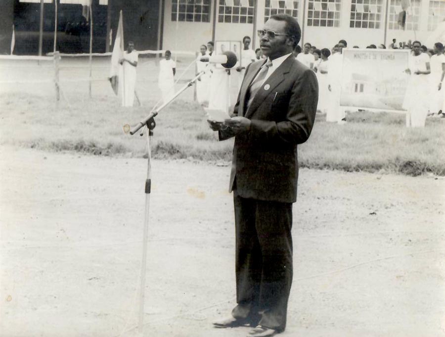 Félicien Kabuga delivers a speech in 1987 (Rwanda).