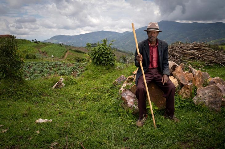 Un rescapé du génocide à Bisesero (Rwanda)