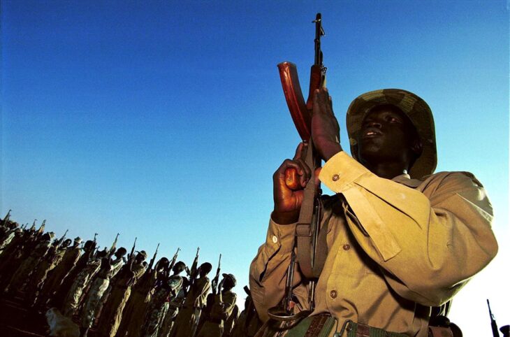 Lundin trial in Sweden for alleged war crimes committed in South Sudan (formerly Sudan). Photo: Soldiers from the SPLA rebel group brandish their weapons.