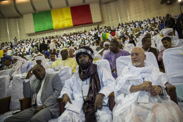 Peace accord criticized as Malians go to the polls