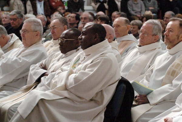 OUTCRY AS FRANCE DROPS CASE ON RWANDAN PRIEST ACCUSED OF GENOCIDE