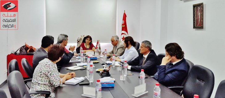 De la justice transitionnelle à une transition sans justice : les deux modèles de justice transitionnelle en Tunisie et la gestion autocratique des conflits